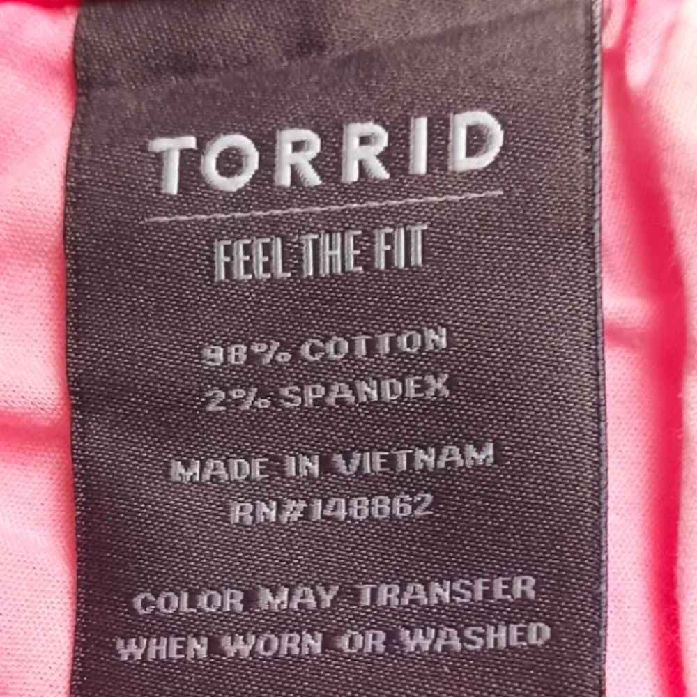 TORRIDย NEW Plus Size Vintage Stretch Pink & White Tie Dye Miniโlength Short. - Picture 11 of 15
